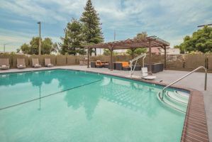 lodge san jose La Quinta Inn & Suites by Wyndham San Jose Airport