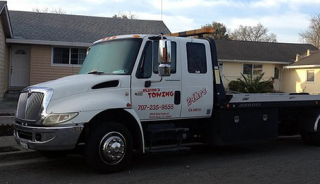 towing service santa rosa Nestor's Towing