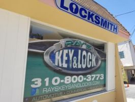 key duplication service torrance Ray's Key & Lock